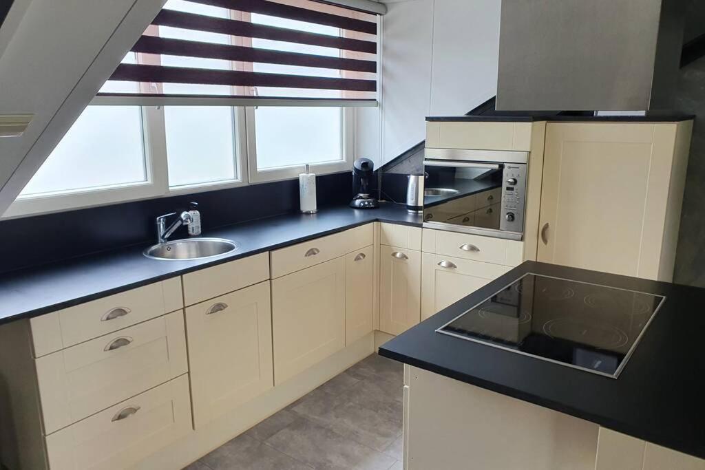 De Wijk Vrijstaand / Landelijk Appartement Met Uitzicht! מראה חיצוני תמונה