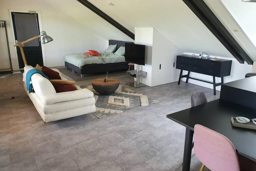 De Wijk Vrijstaand / Landelijk Appartement Met Uitzicht! מראה חיצוני תמונה